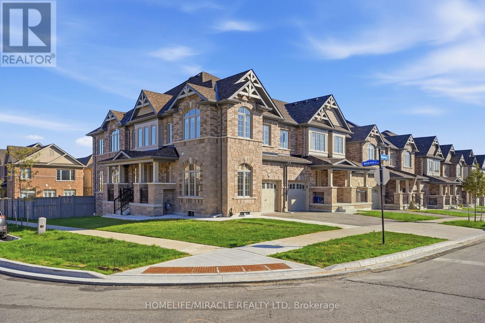 171 Broadacre Drive, Kitchener, Ontario  N2R 0S6 - Photo 4 - X13756606