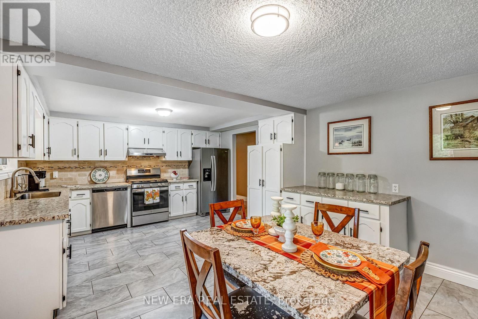 205 Christie Street, Guelph/eramosa, Ontario  N0B 2K0 - Photo 11 - X13756700