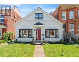 192 VICTORIA AVENUE N, Hamilton, Ontario