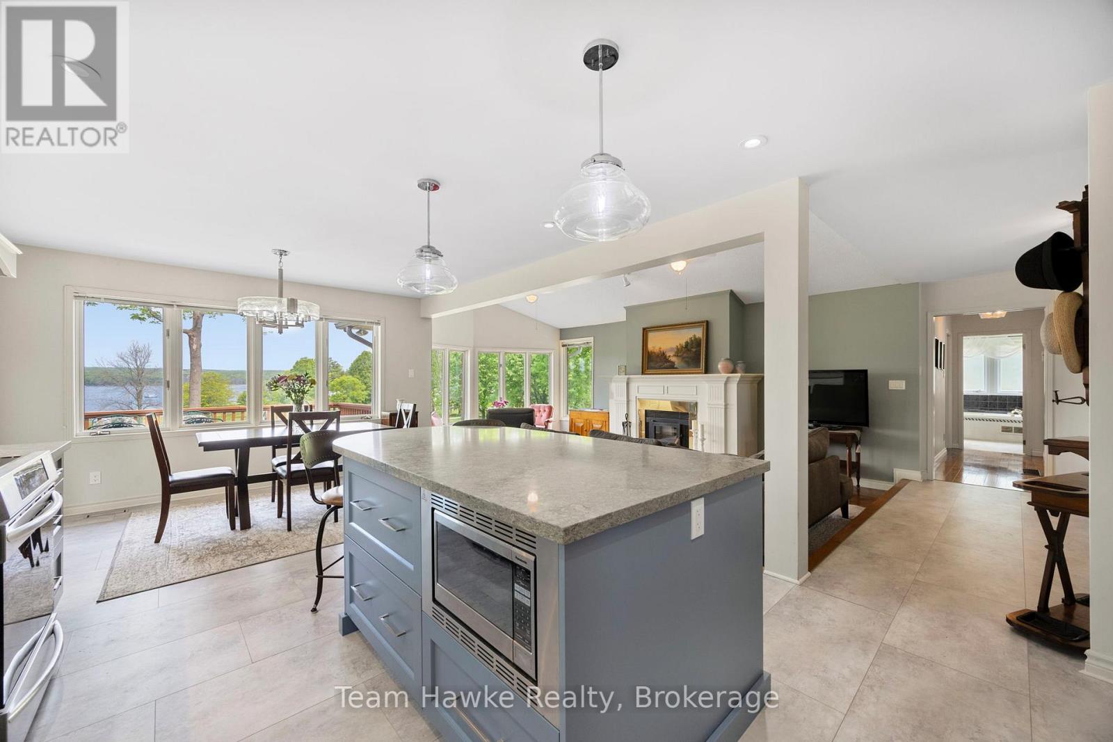 26 Jury Drive, Penetanguishene, Ontario  L9M 1G1 - Photo 15 - S13756260