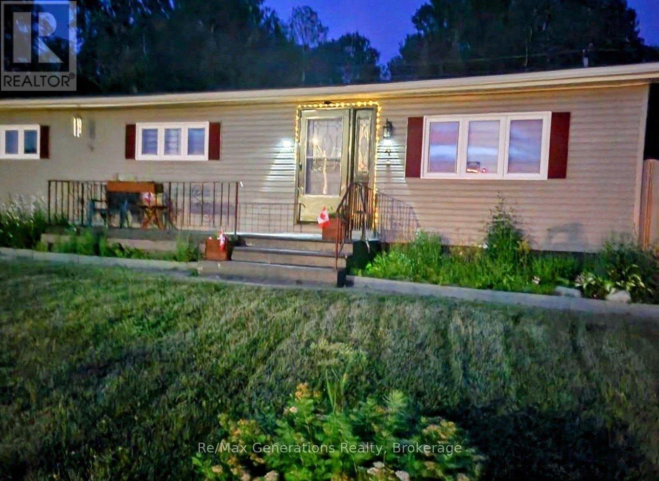 4 Graham Drive, Manitouwadge, Ontario  P0T 2C0 - Photo 36 - X13573884