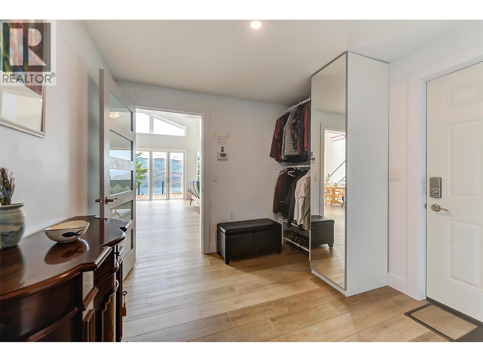6131 Seymoure Lane Peachland Photo 33