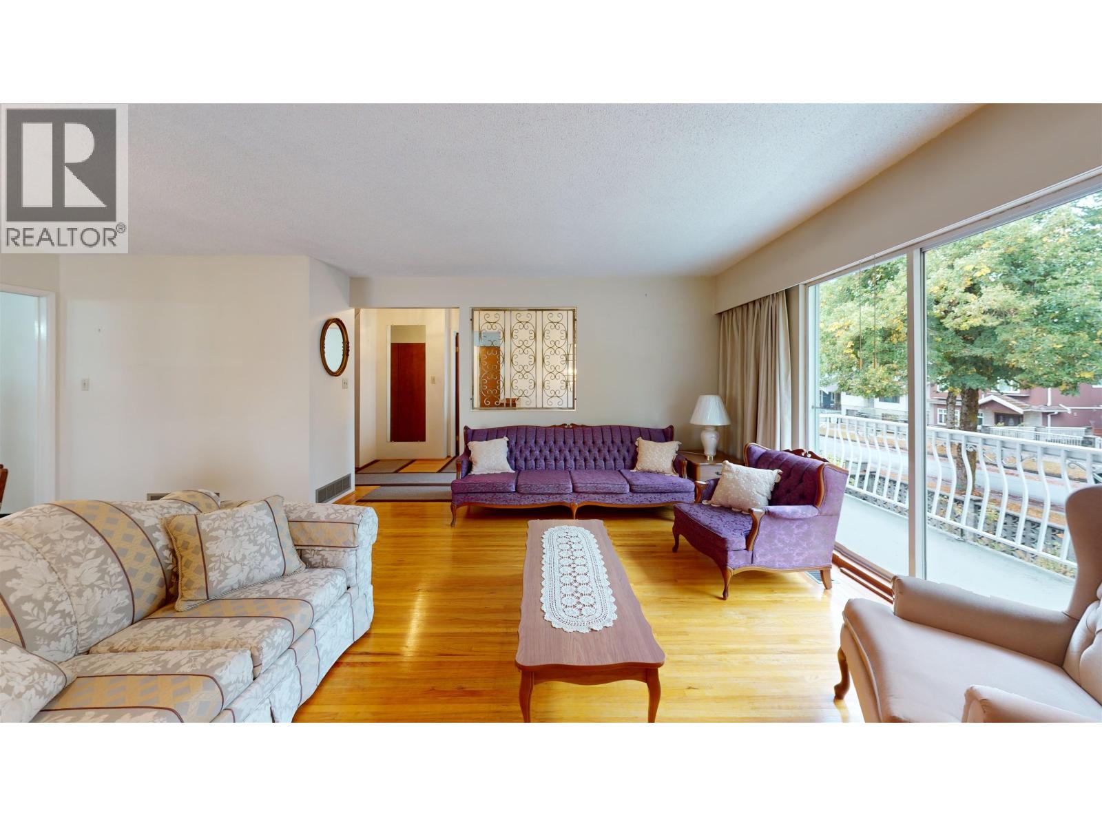 2540 E 25th Avenue, Vancouver, British Columbia  V5R 1H3 - Photo 3 - R3162532
