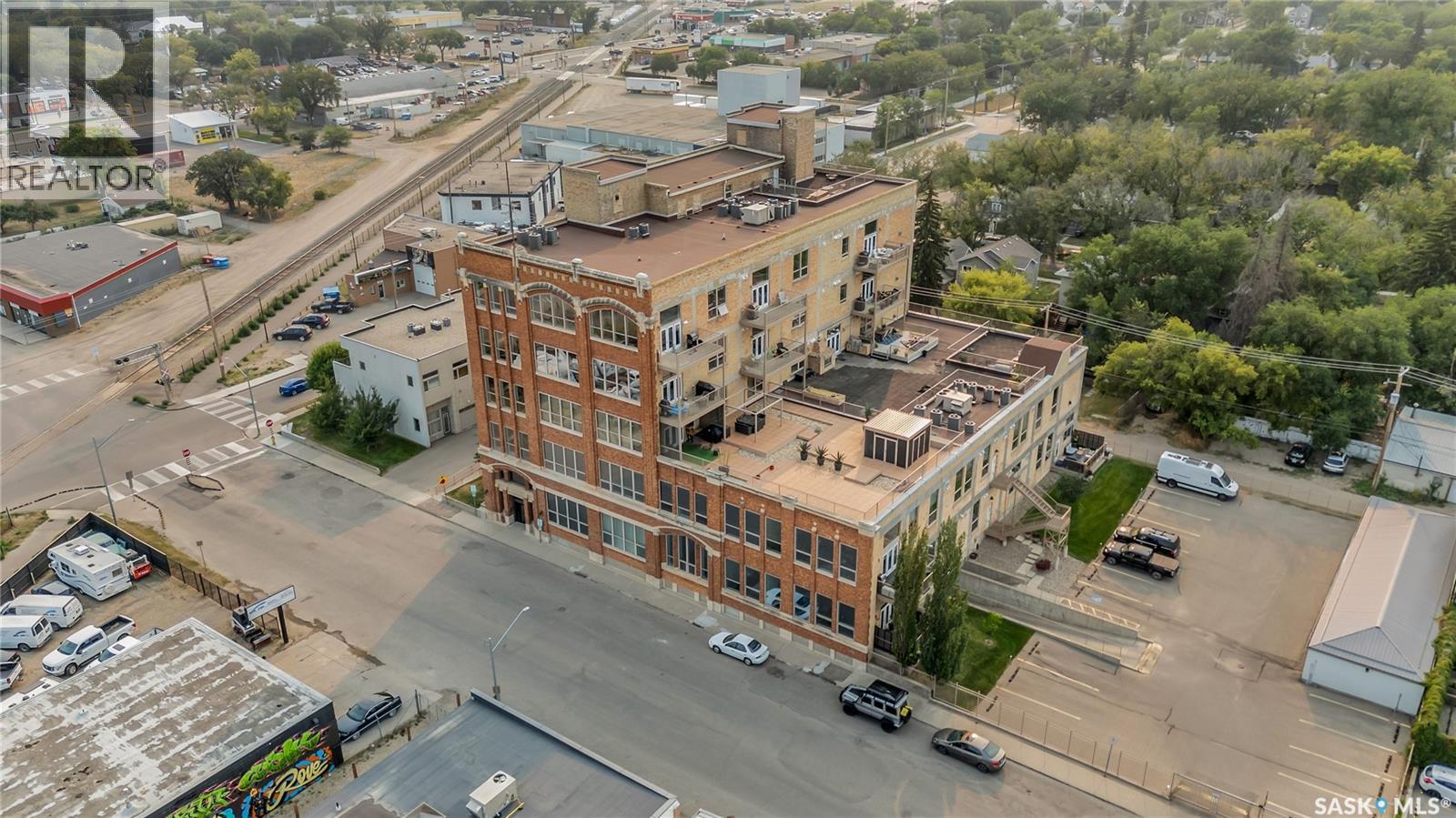 105 211 D Avenue N, Saskatoon, Saskatchewan  S7L 1M7 - Photo 2 - SK047830