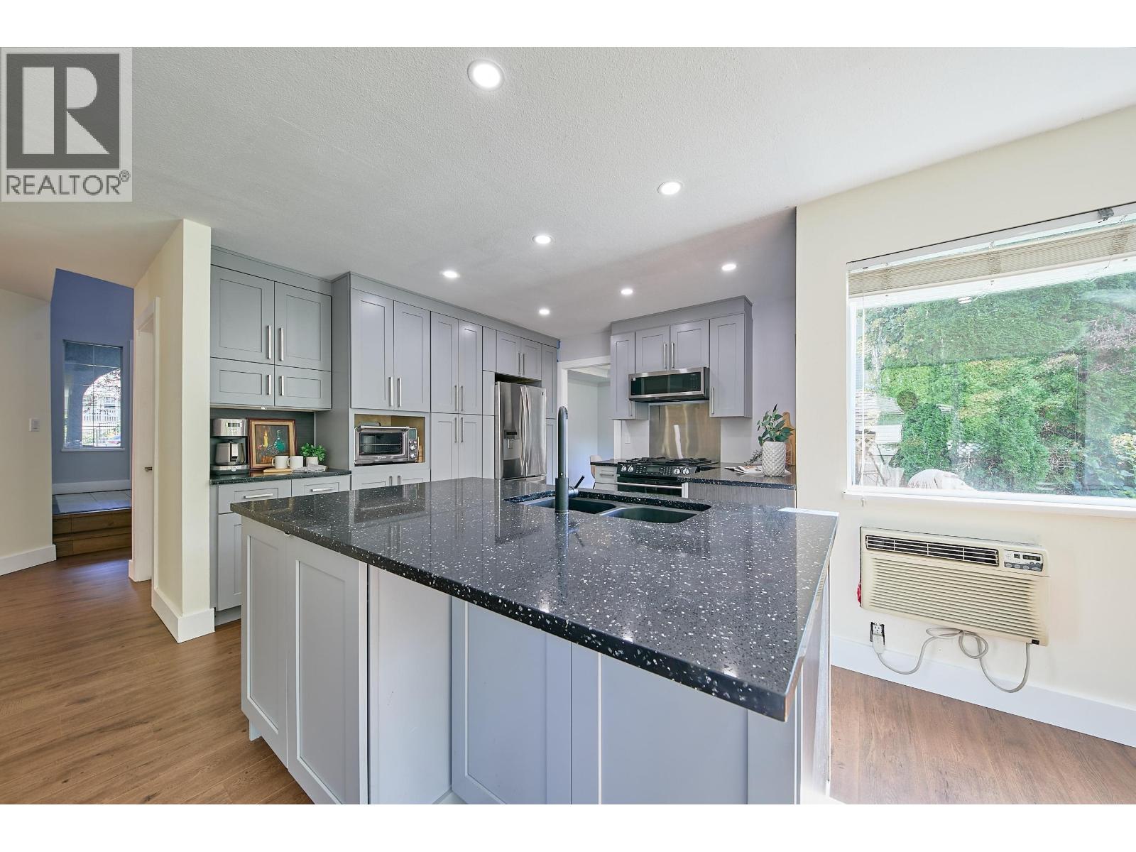 12485 205 Street, Maple Ridge, British Columbia  V2X 0B1 - Photo 12 - R3162309