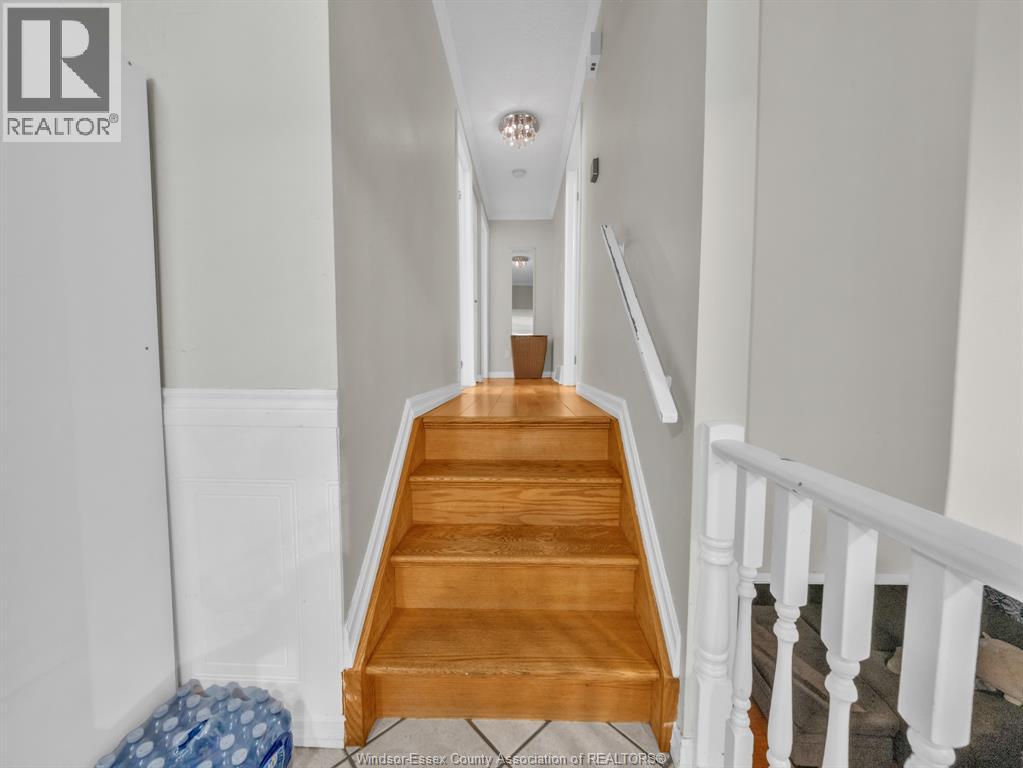 3149 Elmwood Crescent, Windsor, Ontario  N8R 1X5 - Photo 10 - 26021921
