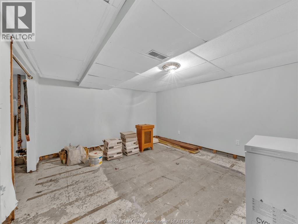 3149 Elmwood Crescent, Windsor, Ontario  N8R 1X5 - Photo 26 - 26021921