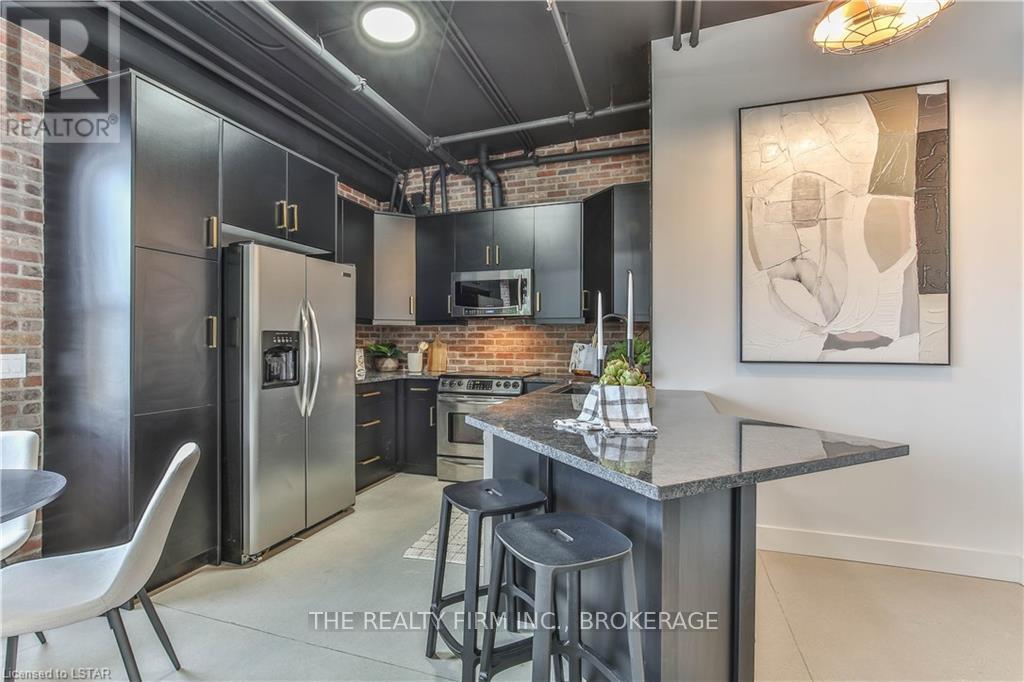 1712 Hyde Park Road, London North, Ontario  N6H 5L7 - Photo 4 - X13757058