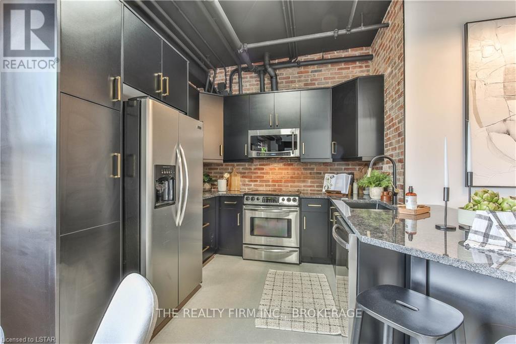 1712 Hyde Park Road, London North, Ontario  N6H 5L7 - Photo 5 - X13757058