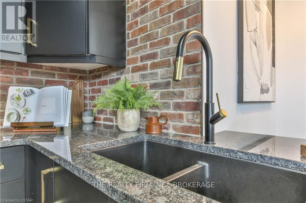 1712 Hyde Park Road, London North, Ontario  N6H 5L7 - Photo 7 - X13757058