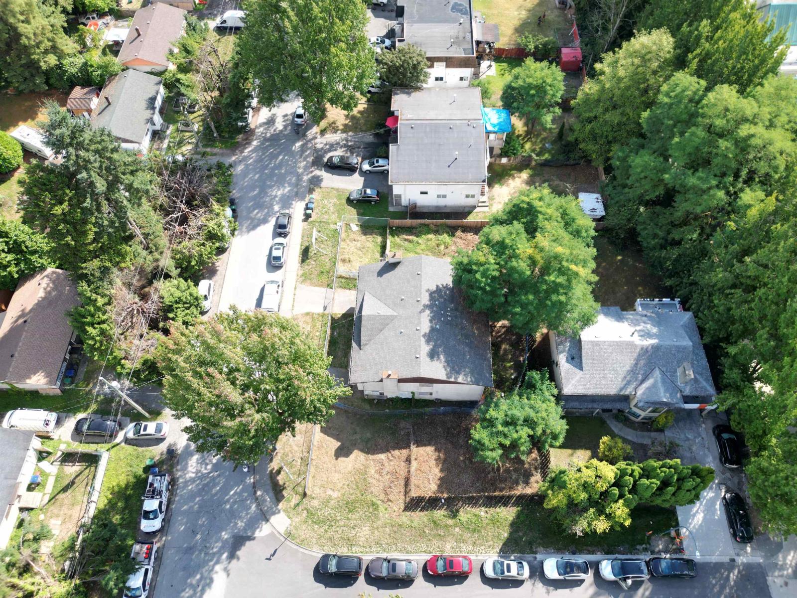 9935-9937 138 Street, Surrey, British Columbia  V3T 5E3 - Photo 5 - R3161399