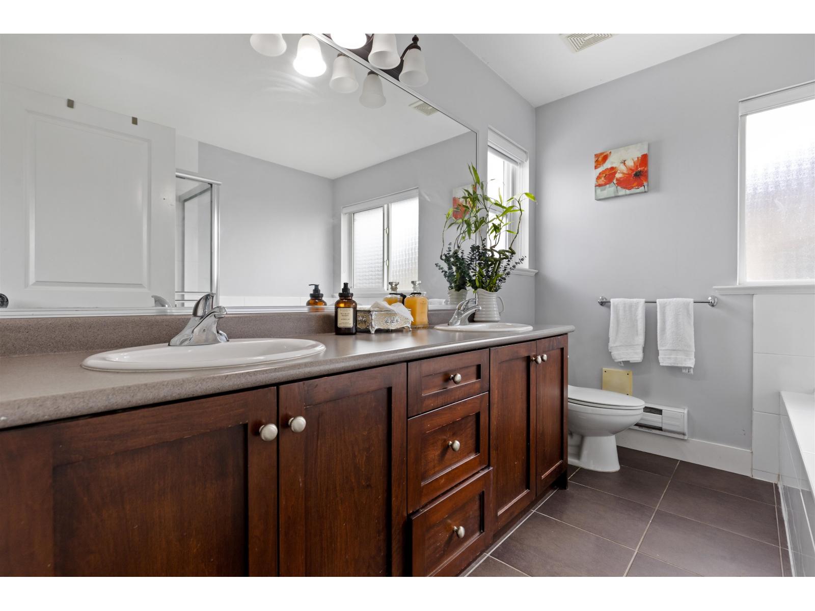 6686 192 Street, Surrey, British Columbia  V4N 5X3 - Photo 40 - R3161906