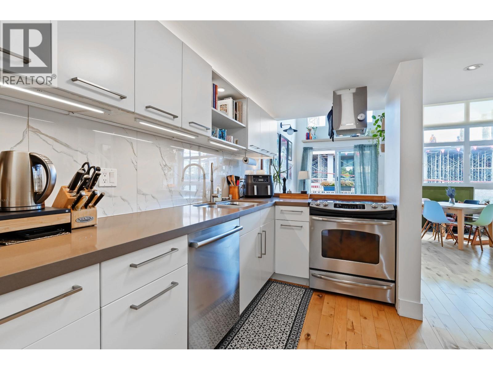 308 1330 Graveley Street, Vancouver, British Columbia  V5L 3A2 - Photo 9 - R3162506