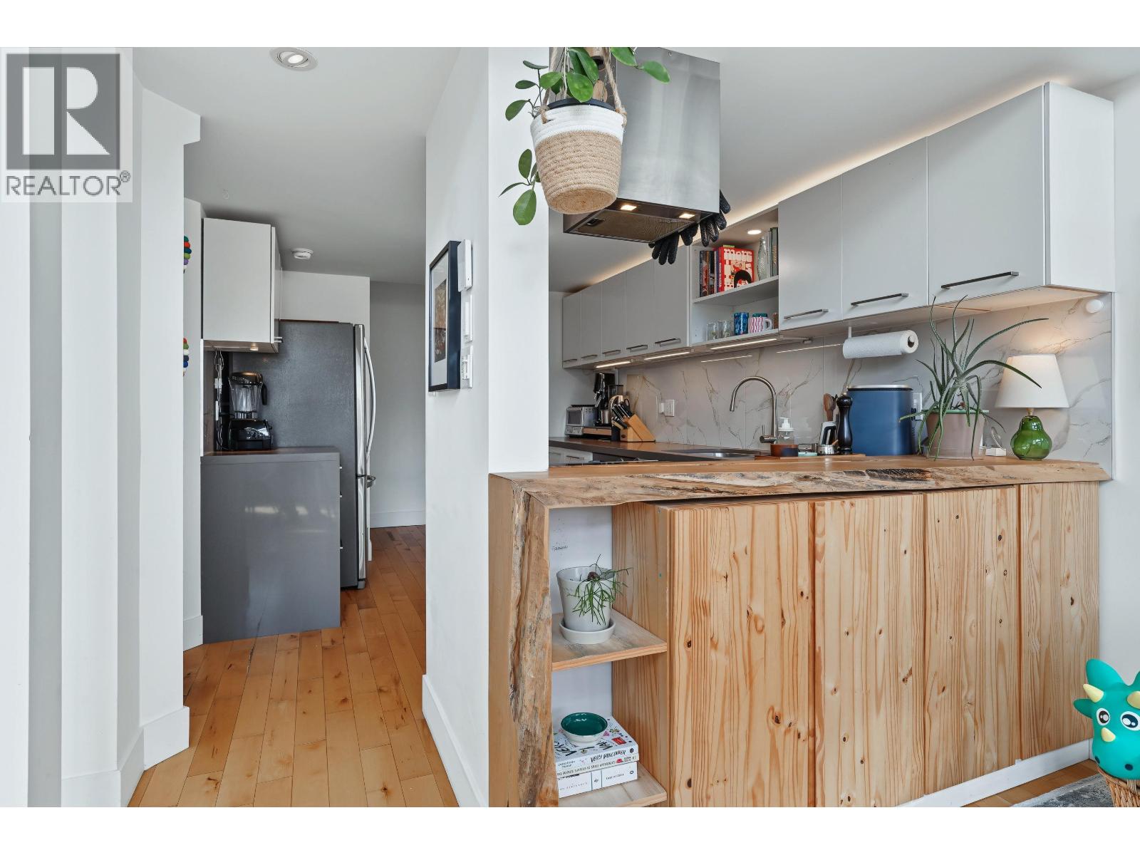 308 1330 Graveley Street, Vancouver, British Columbia  V5L 3A2 - Photo 8 - R3162506
