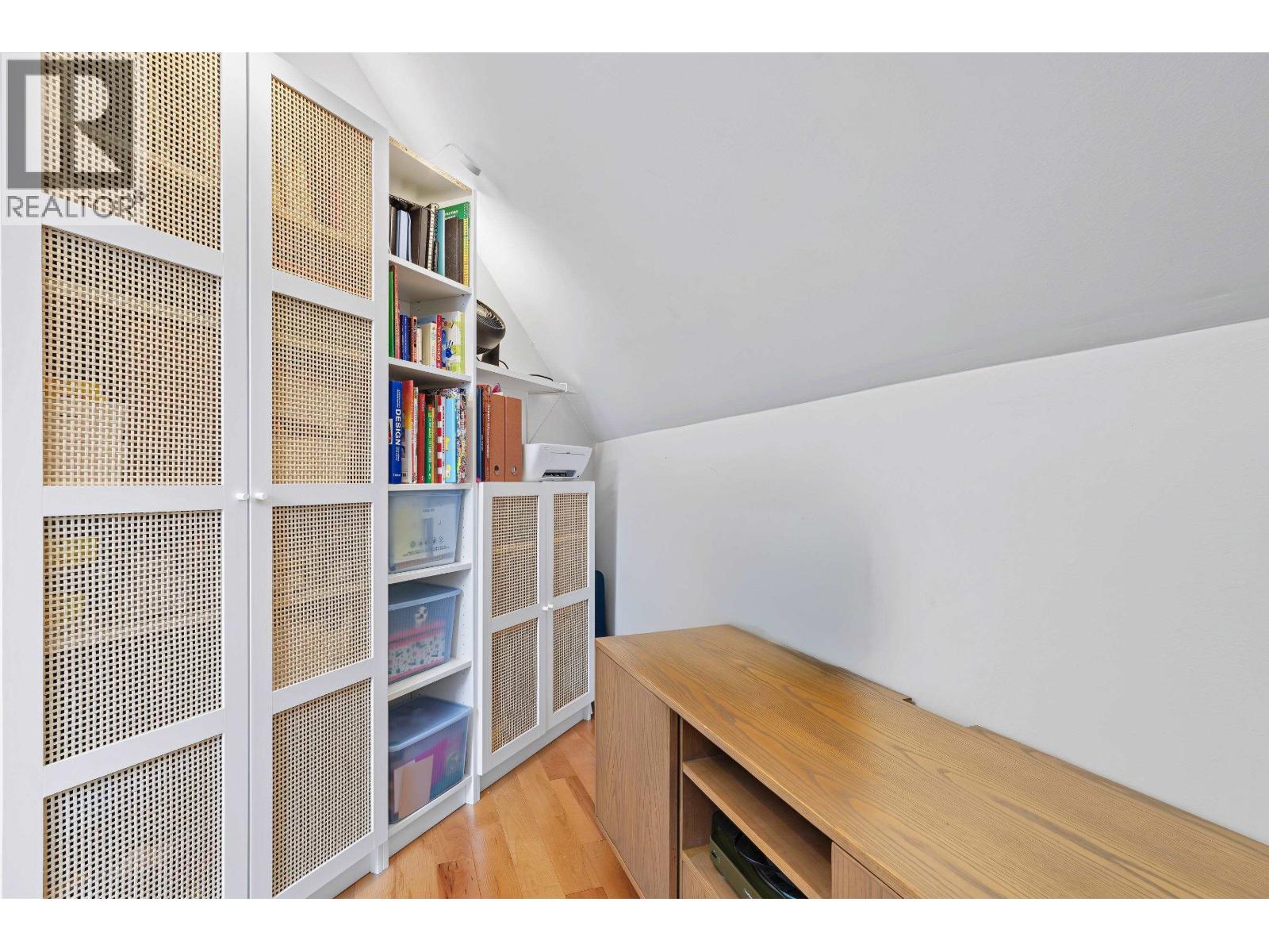 308 1330 Graveley Street, Vancouver, British Columbia  V5L 3A2 - Photo 25 - R3162506