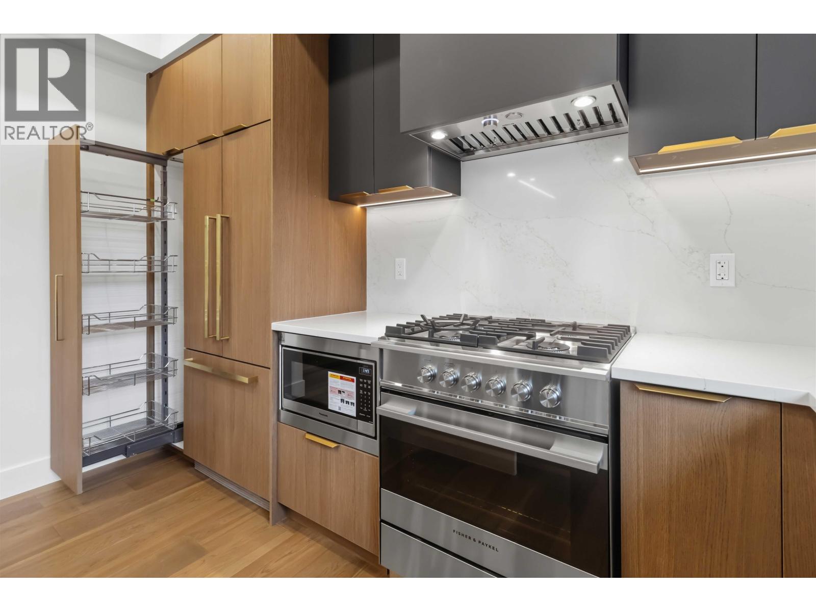 2 552 Kaslo Street, Vancouver, British Columbia  V5K 3Z2 - Photo 10 - R3162161
