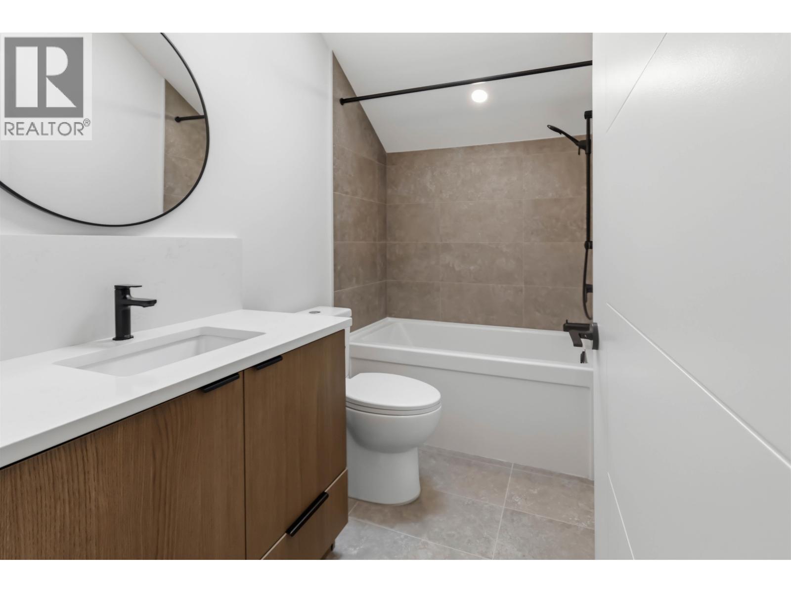 2 552 Kaslo Street, Vancouver, British Columbia  V5K 3Z2 - Photo 22 - R3162161