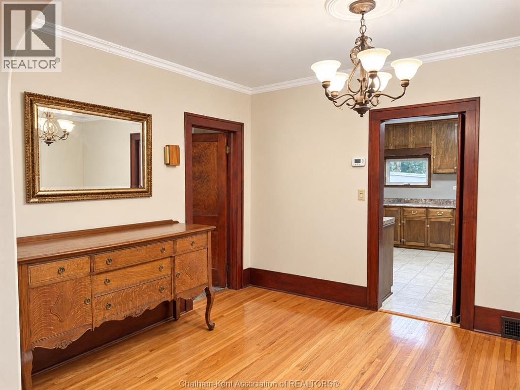 55 Prince Arthur Avenue, Chatham, Ontario  N7M 1X6 - Photo 4 - 26021733