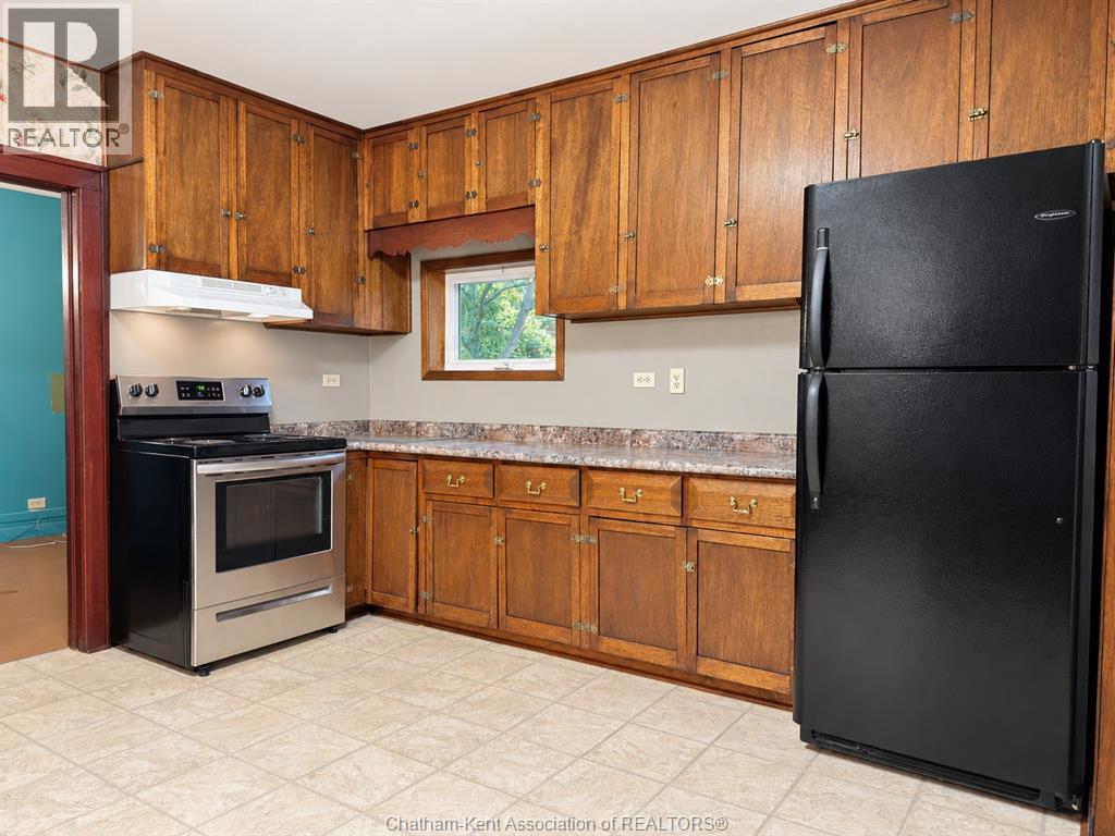 55 Prince Arthur Avenue, Chatham, Ontario  N7M 1X6 - Photo 6 - 26021733