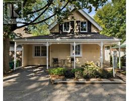 4 AVON LANE, Ottawa, Ontario