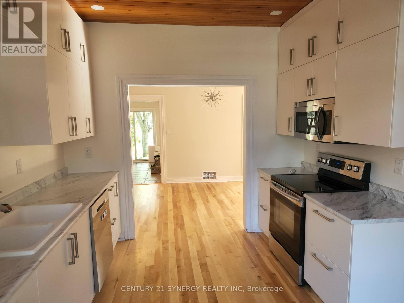 18 Wilton Crescent, Ottawa, Ontario  K1S 2T5 - Photo 3 - X13757062