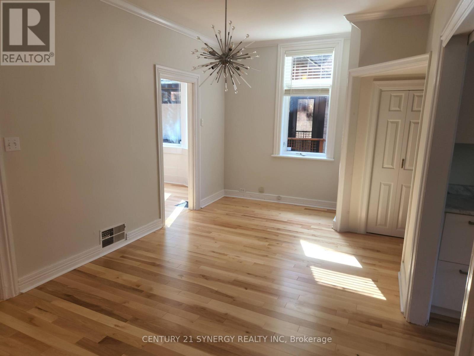 18 Wilton Crescent, Ottawa, Ontario  K1S 2T5 - Photo 9 - X13757062