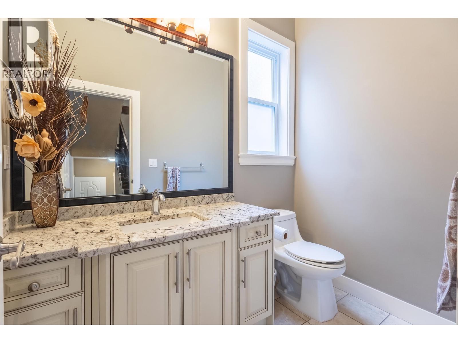 3383 Gislason Avenue, Coquitlam, British Columbia  V3E 0C5 - Photo 7 - R3162235
