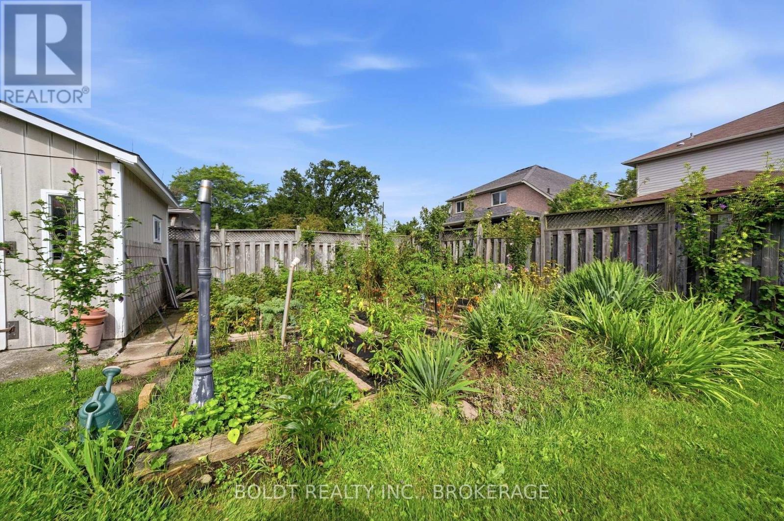 233 Fruitland Road, Hamilton, Ontario  L8E 5J8 - Photo 23 - X13757028