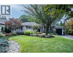 66 GARDEN Avenue, Ancaster, Ontario