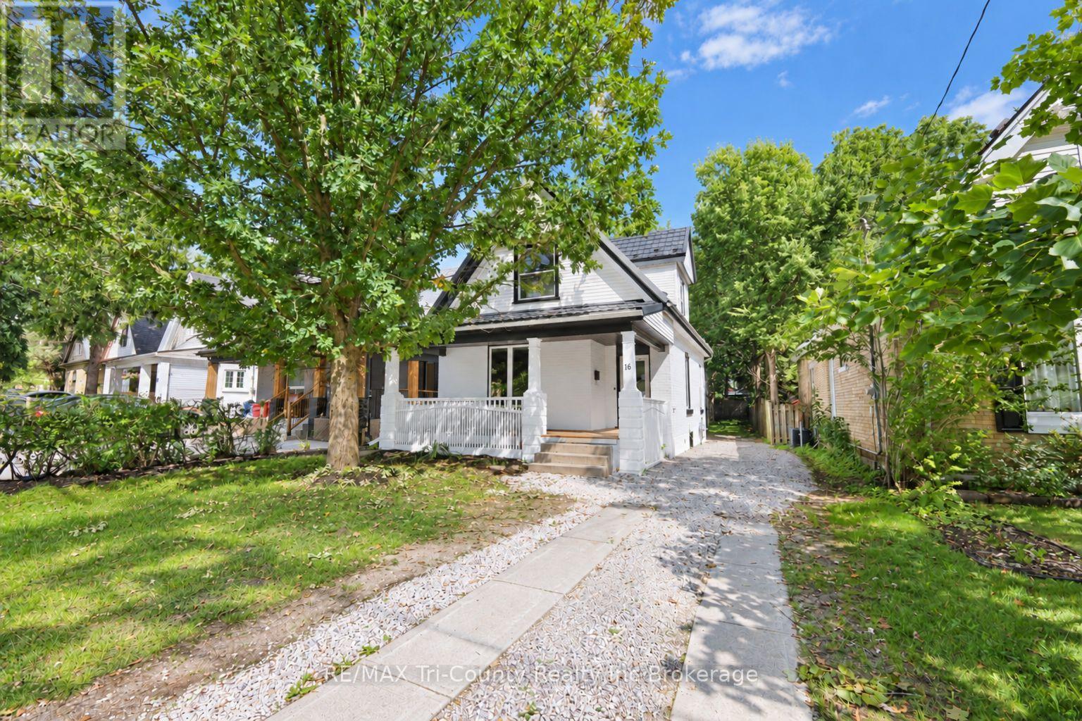 16 Redan Street, London East, Ontario  N5Z 1Y8 - Photo 1 - X13757030