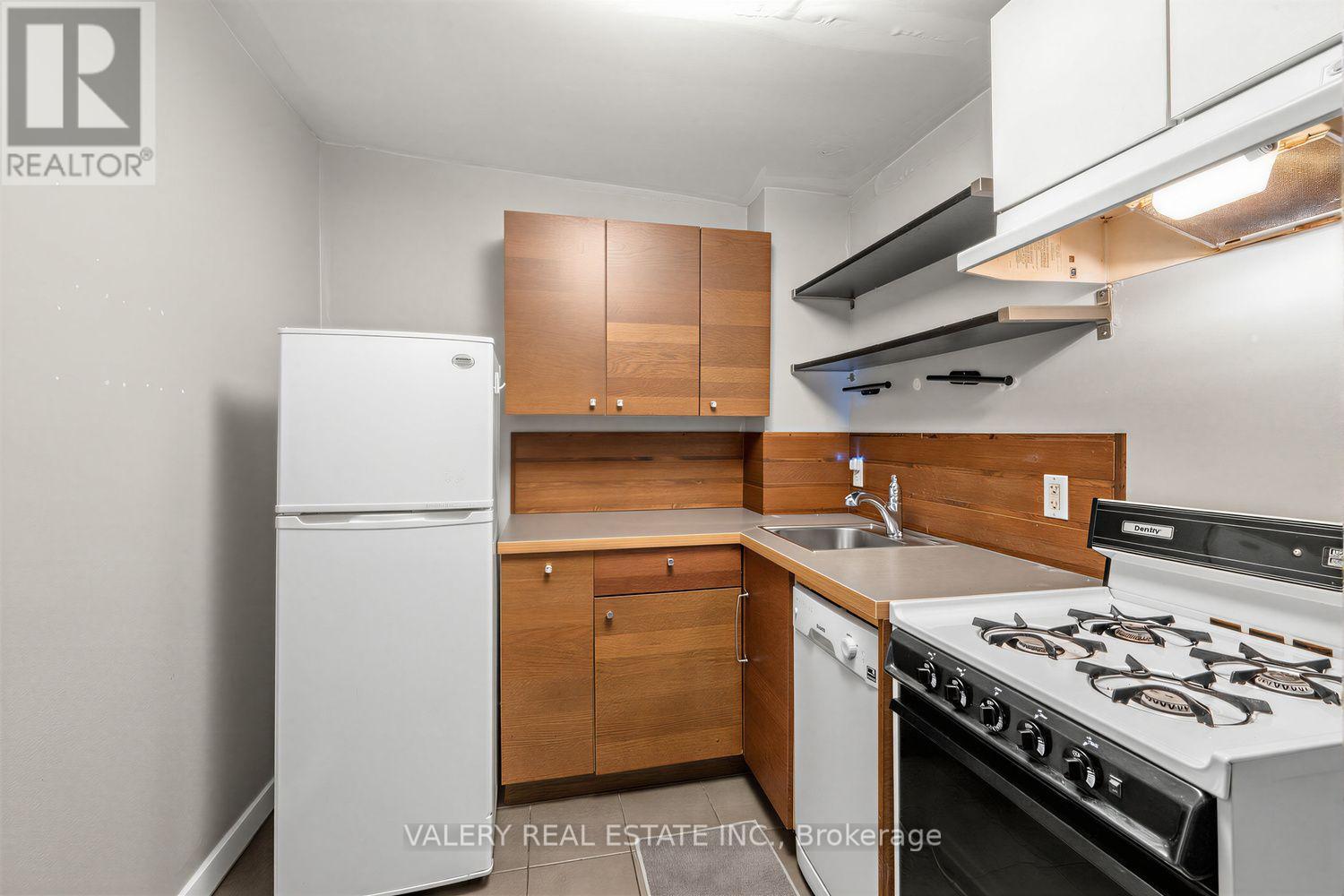 472 Crawford Street, Toronto, Ontario  M6G 3J8 - Photo 22 - C13756772