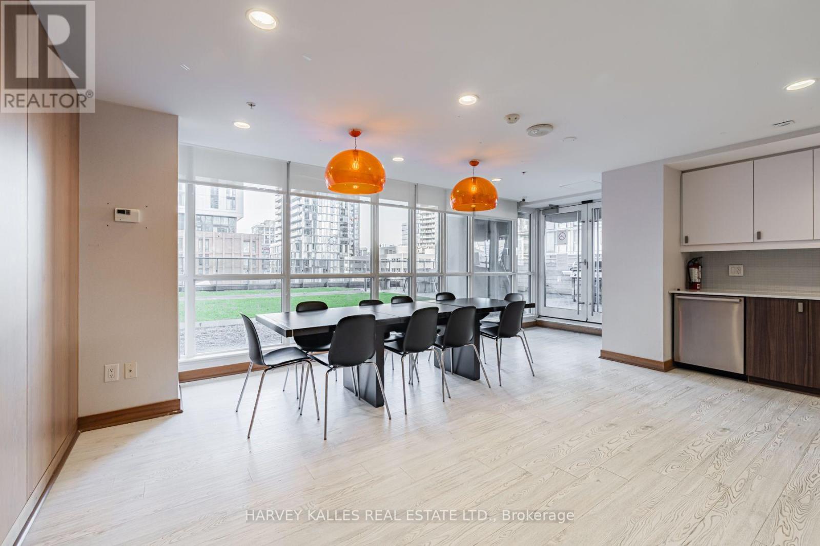 4208 - 295 Adelaide Street W, Toronto, Ontario  M5V 0L4 - Photo 20 - C13756830