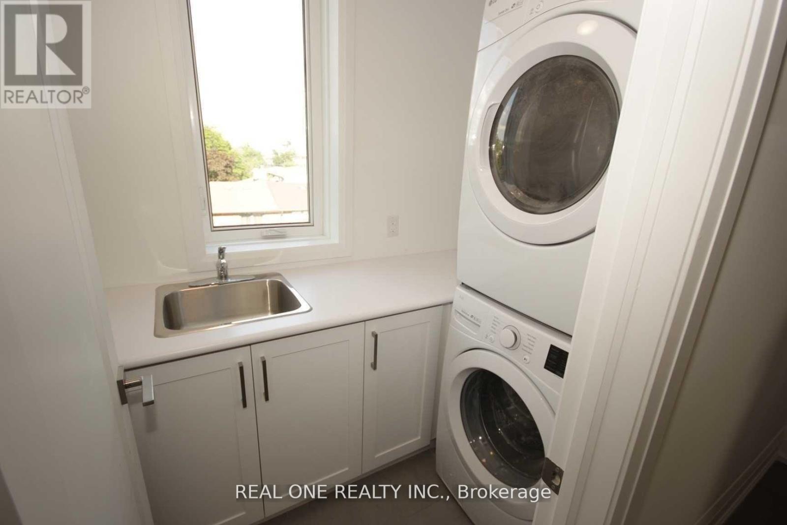 4 - 35 Dervock Crescent, Toronto, Ontario  M2K 0G7 - Photo 15 - C13756850