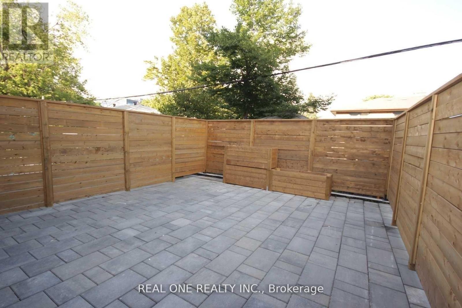 4 - 35 Dervock Crescent, Toronto, Ontario  M2K 0G7 - Photo 18 - C13756850
