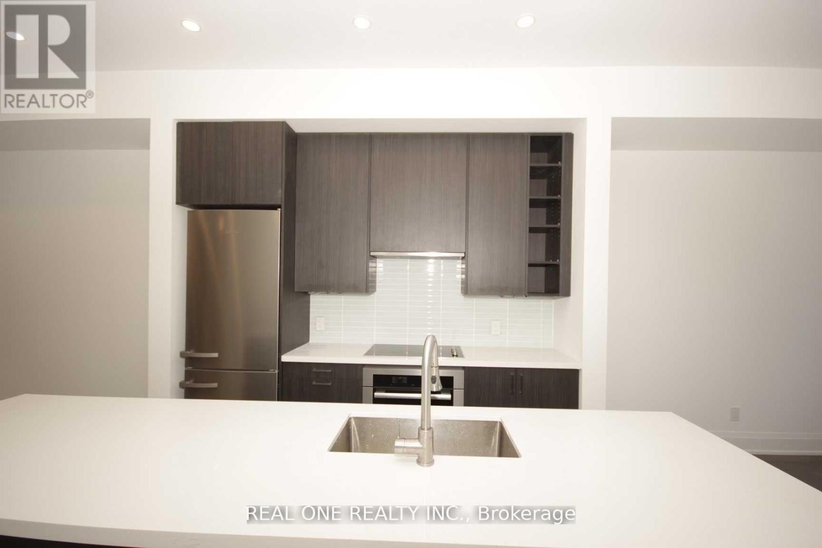 4 - 35 Dervock Crescent, Toronto, Ontario  M2K 0G7 - Photo 6 - C13756850