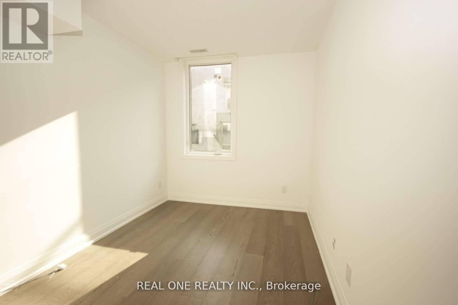 4 - 35 Dervock Crescent, Toronto, Ontario  M2K 0G7 - Photo 9 - C13756850