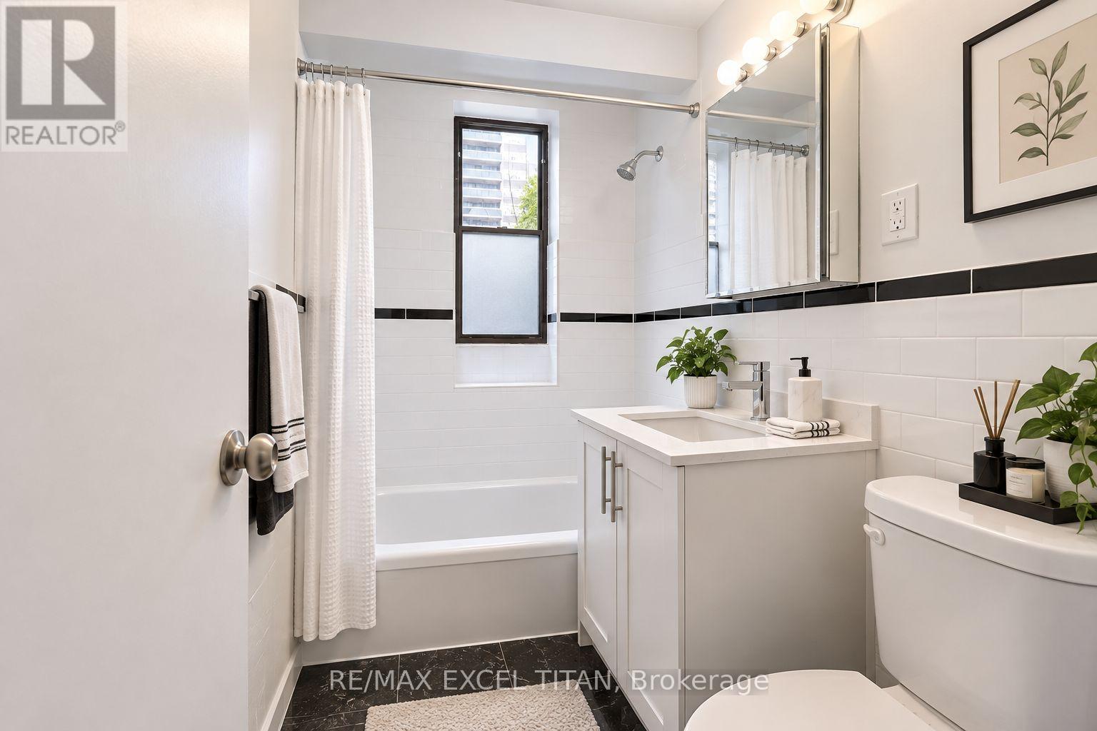 111 - 77 Erskine Avenue, Toronto, Ontario  M4P 1Y5 - Photo 6 - C13756870