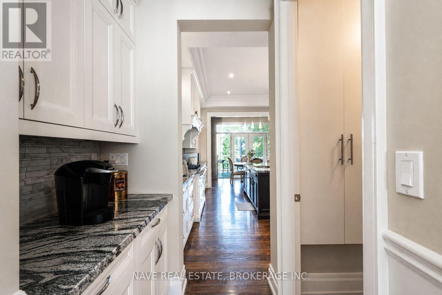 136 Homewood Avenue, Toronto, Ontario  M2M 1K3 - Photo 18 - C13756918