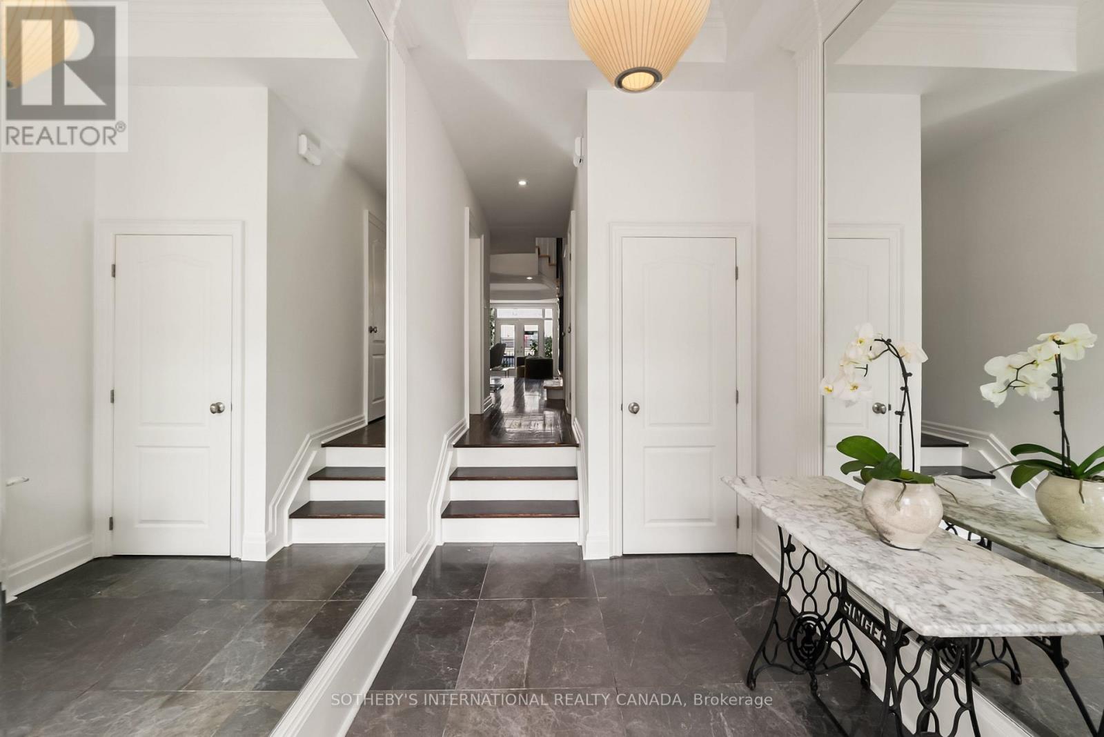 213 Walmer Road, Toronto, Ontario  M5R 3P7 - Photo 15 - C13756922