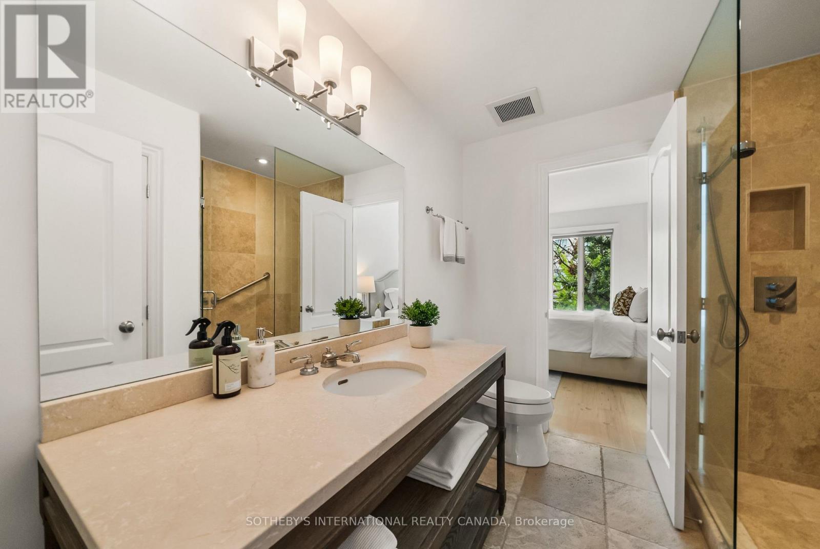 213 Walmer Road, Toronto, Ontario  M5R 3P7 - Photo 23 - C13756922