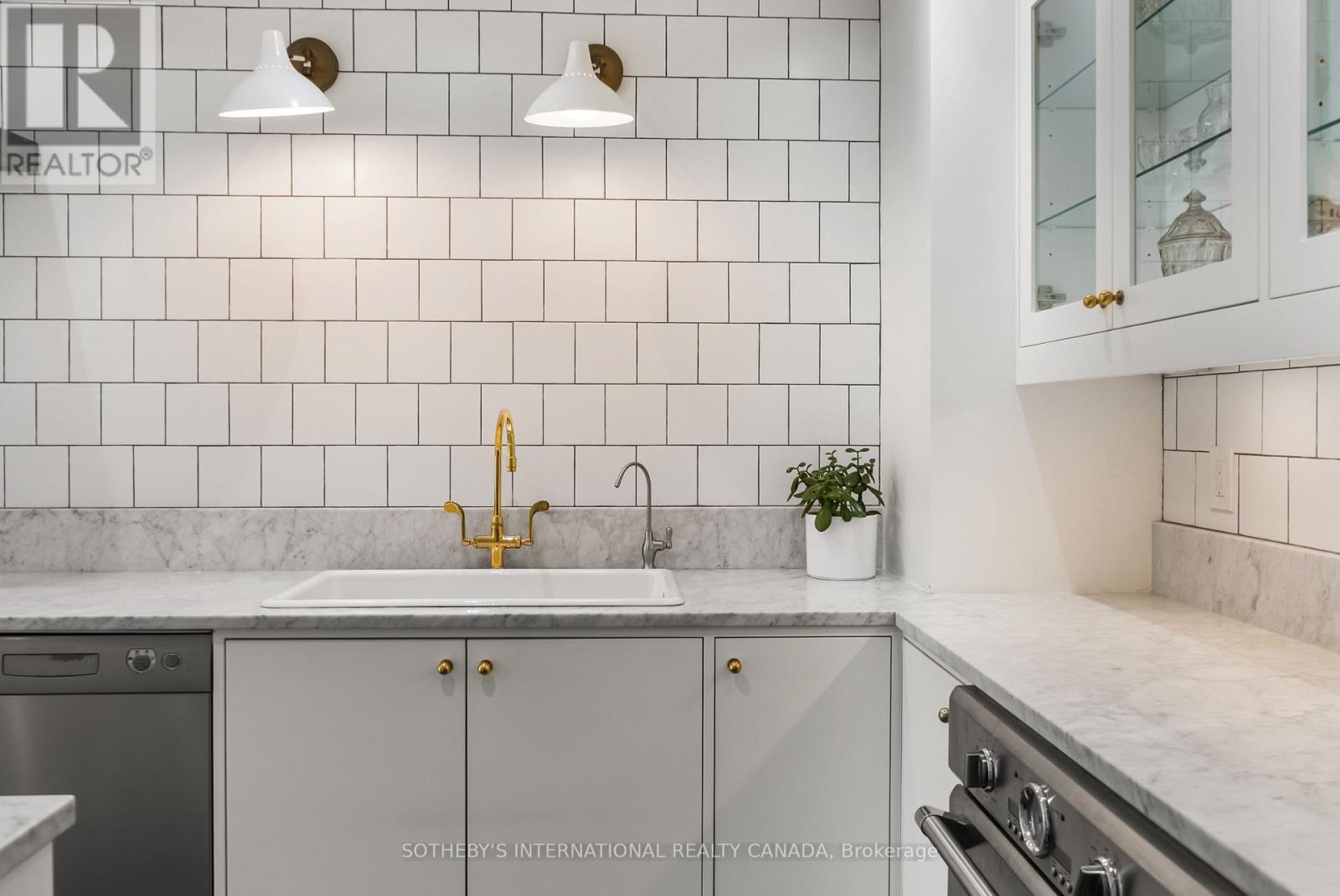 213 Walmer Road, Toronto, Ontario  M5R 3P7 - Photo 42 - C13756922