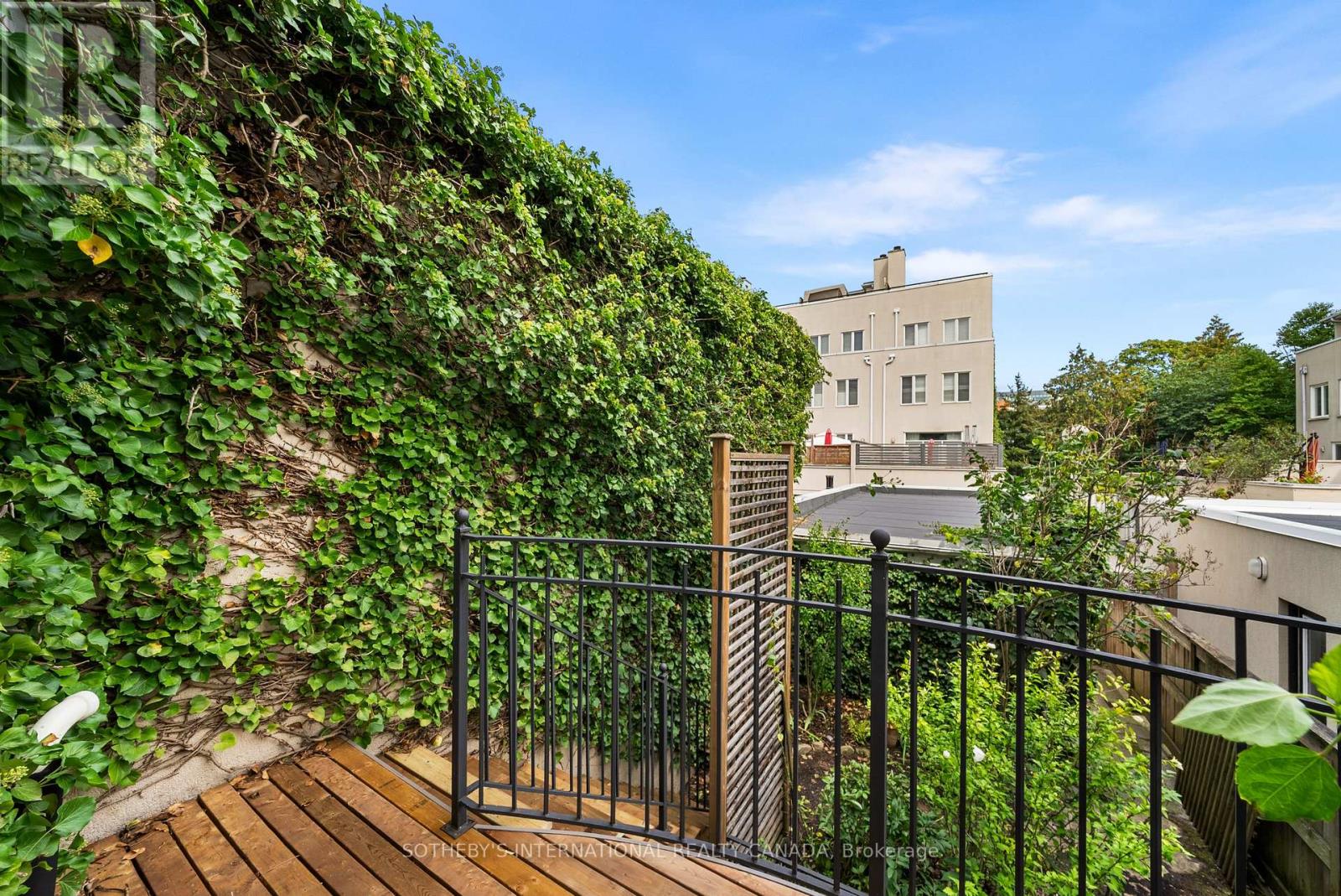 213 Walmer Road, Toronto, Ontario  M5R 3P7 - Photo 6 - C13756922