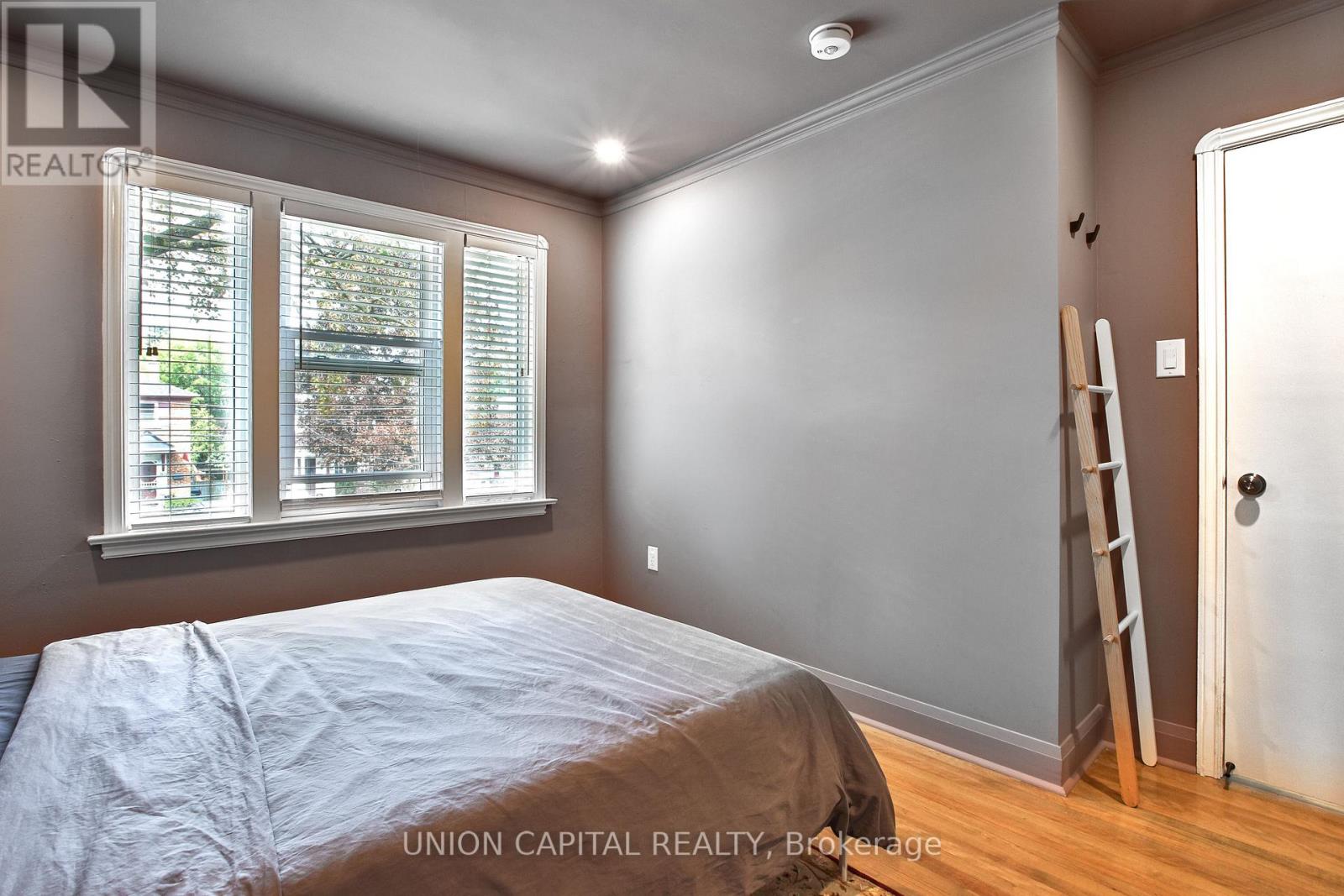 81 Thursfield Crescent, Toronto, Ontario  M4G 2N4 - Photo 20 - C13756930