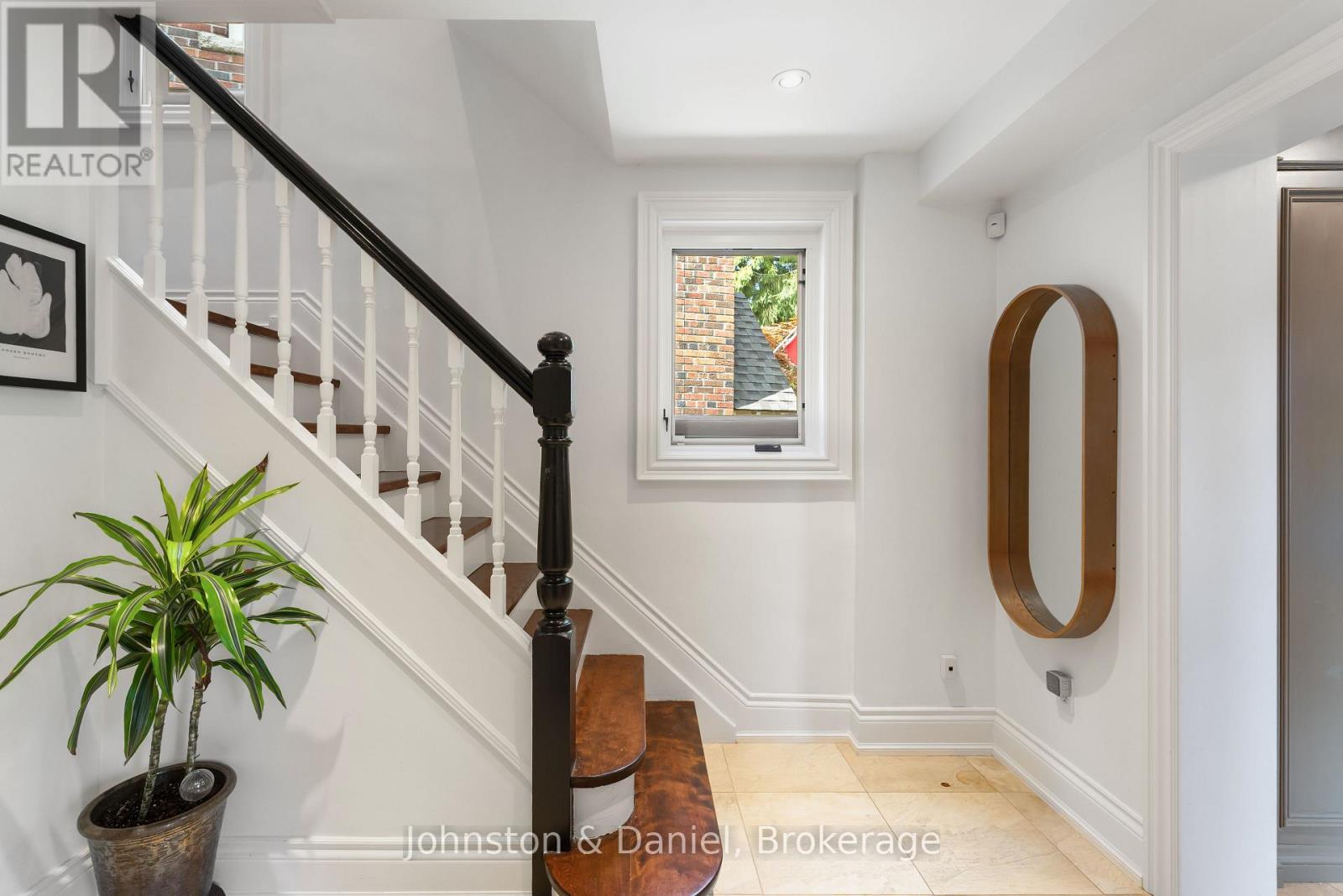 77 Lawrence Crescent, Toronto, Ontario  M4N 1N3 - Photo 11 - C13756994