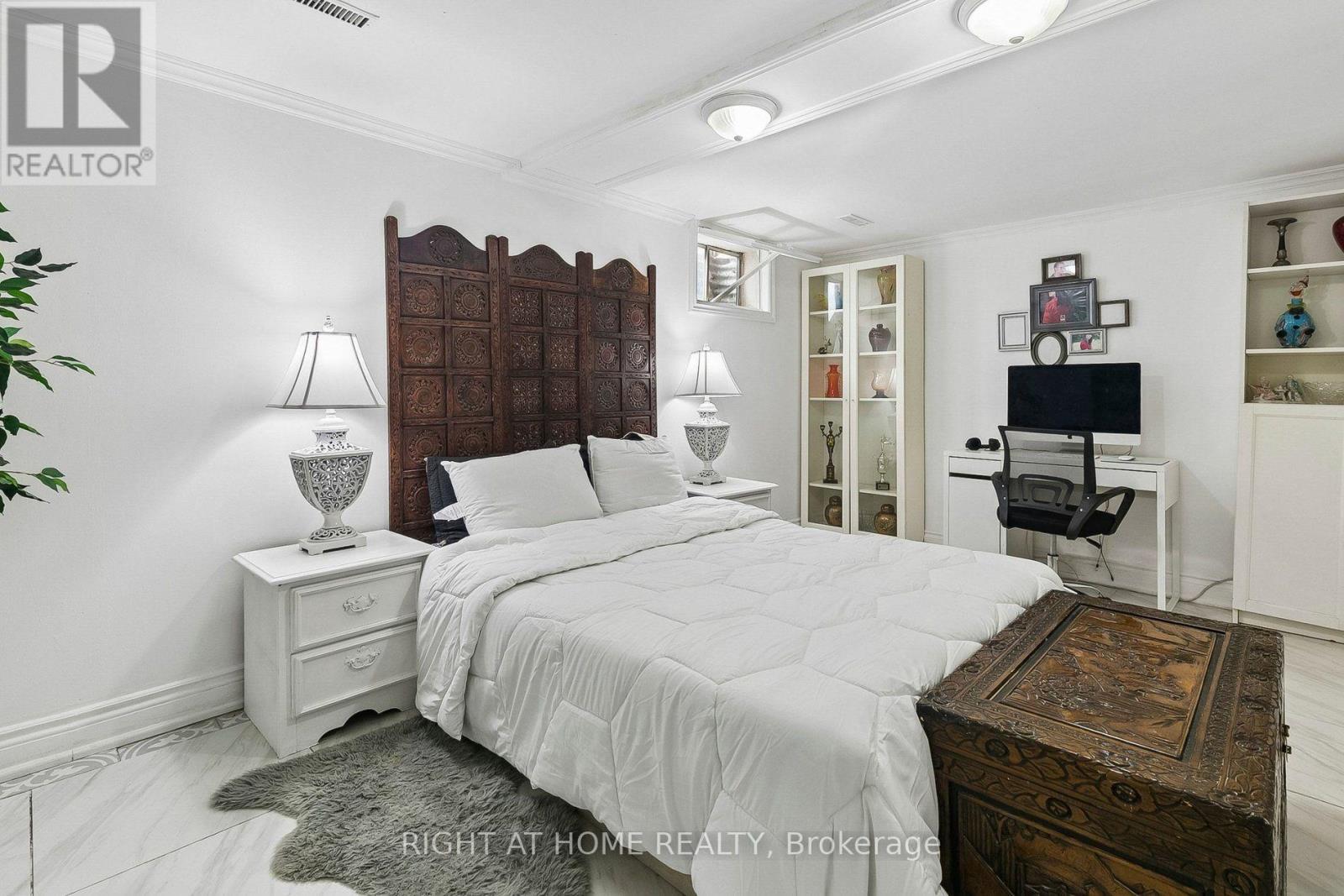 12 L'amoreaux Drive, Toronto, Ontario  M1W 2L9 - Photo 23 - E13756822
