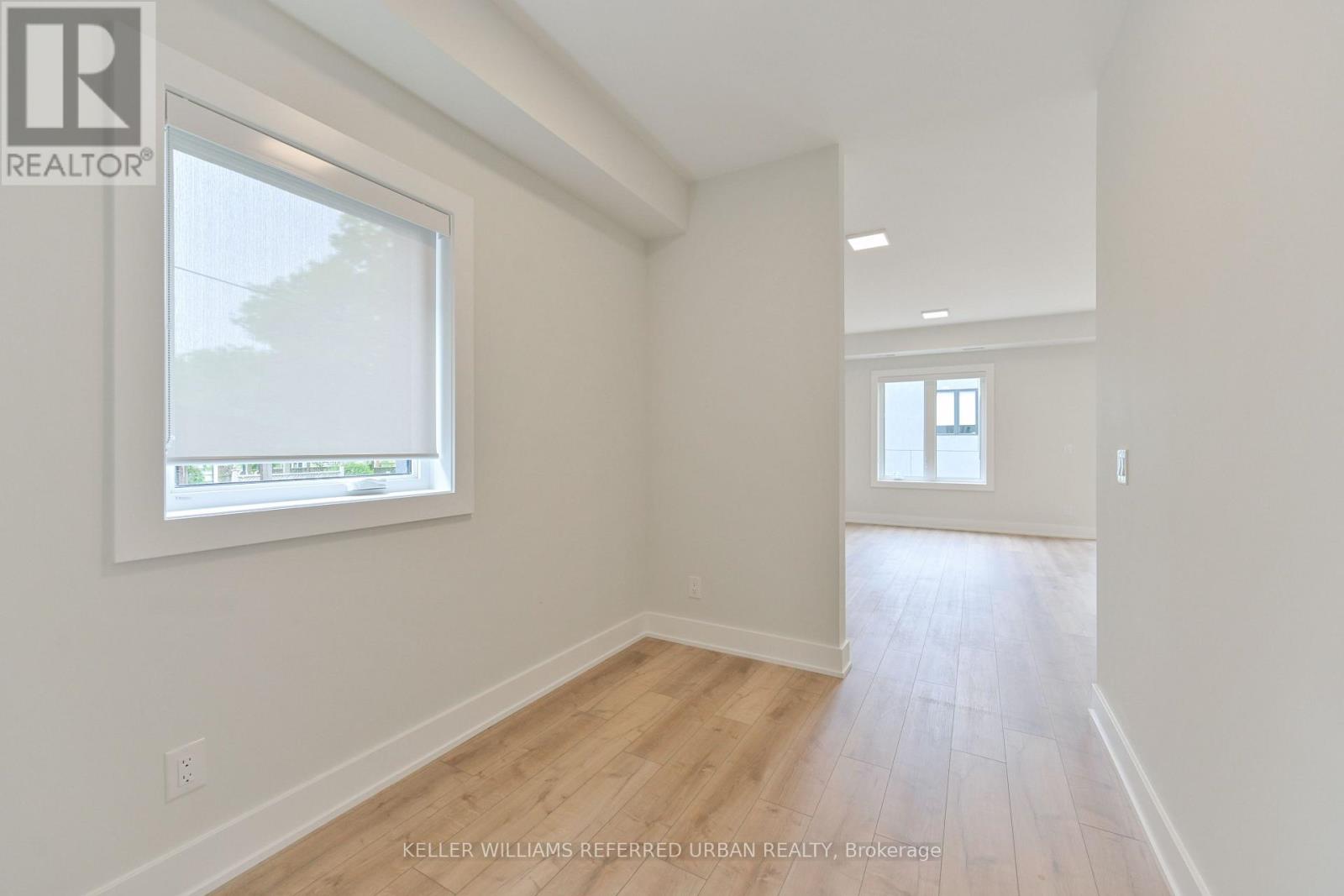 2 - 2420 Gerrard Street E, Toronto, Ontario  M4E 2E9 - Photo 7 - E13756836