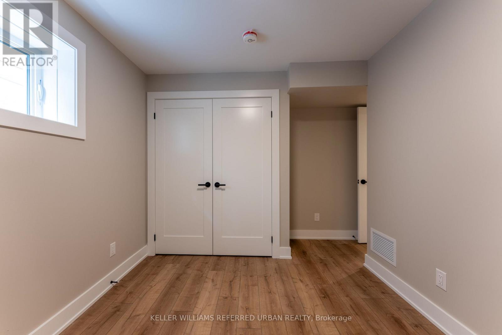 1 - 352 Jones Avenue, Toronto, Ontario  M4J 3G3 - Photo 7 - E13757046