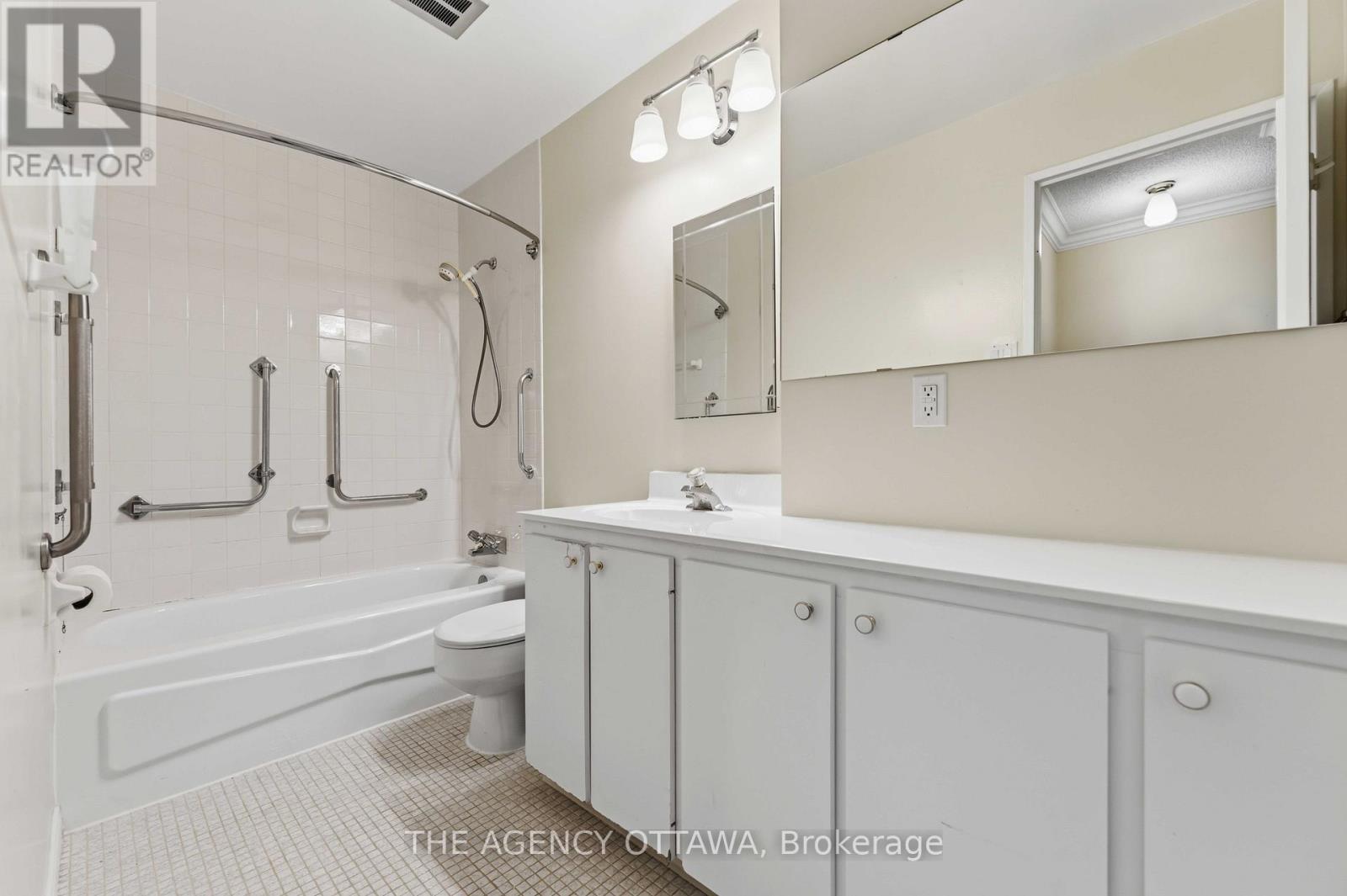 703 - 1785 Frobisher Lane, Ottawa, Ontario  K1G 3T7 - Photo 21 - X13536378