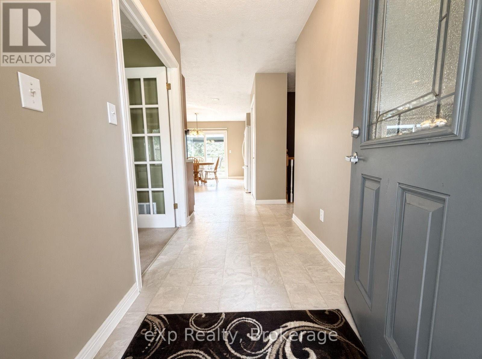 23 Willow Street, Brockton, Ontario  N0G 2V0 - Photo 3 - X13756782