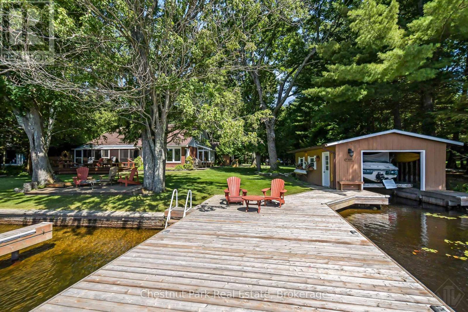 1019 Maplewood Road W, Bracebridge (Monck (Bracebridge)), Ontario  P1L 1W8 - Photo 1 - X13756862